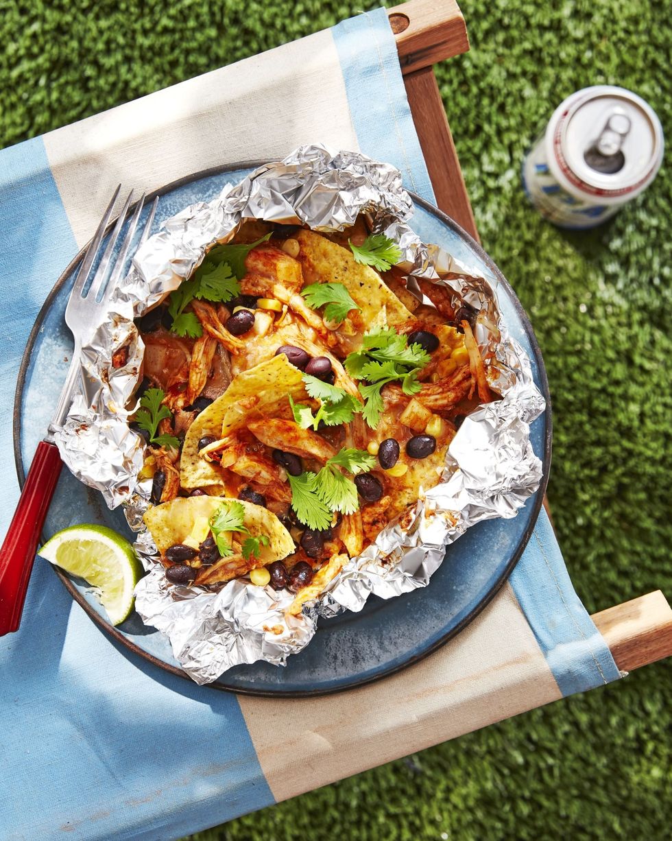 chicken and black bean nachos